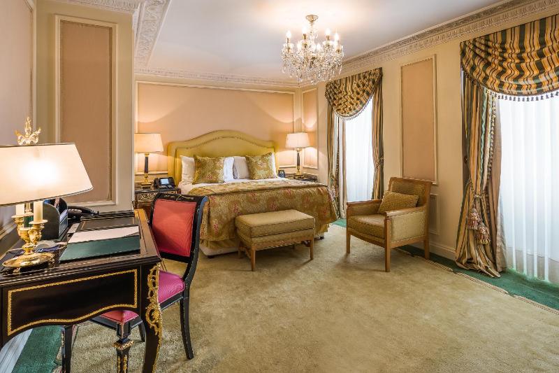 Harrington Suite image 4