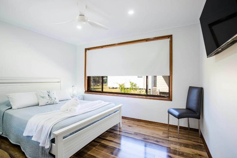Sea and Sun Pet Friendly 4 Mins to Beach - image 14