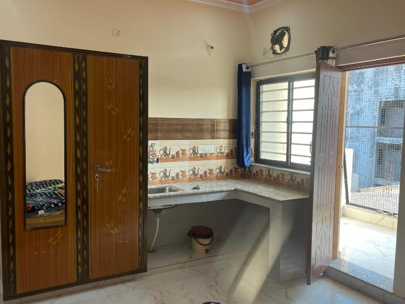 Anvi Home Stay - image 12