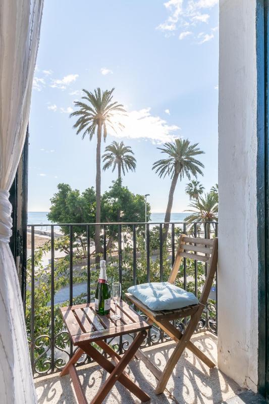 Vistamar 2: Primera línea de mar con gran terraza - image 37
