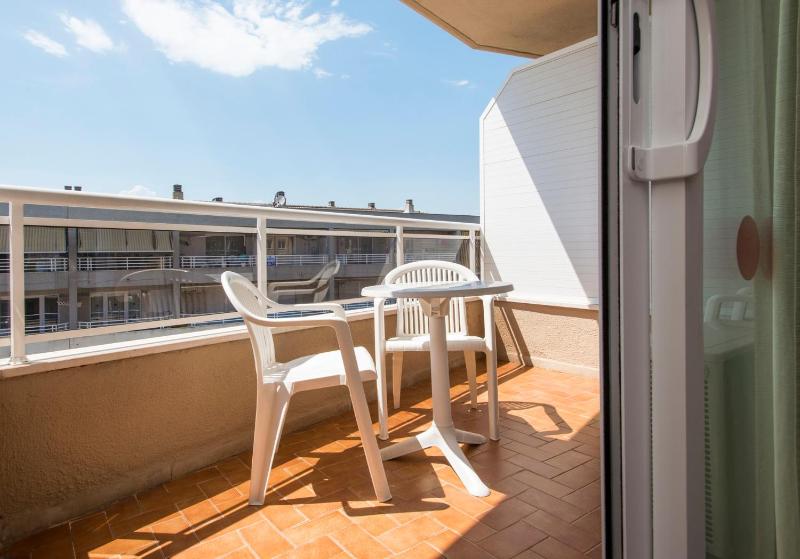 Aparthotel California - image 35