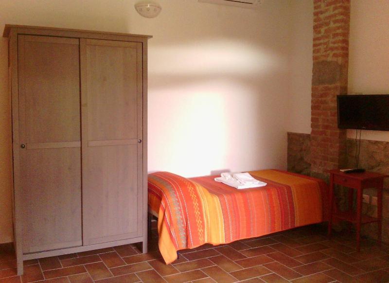 Triple Room image 3