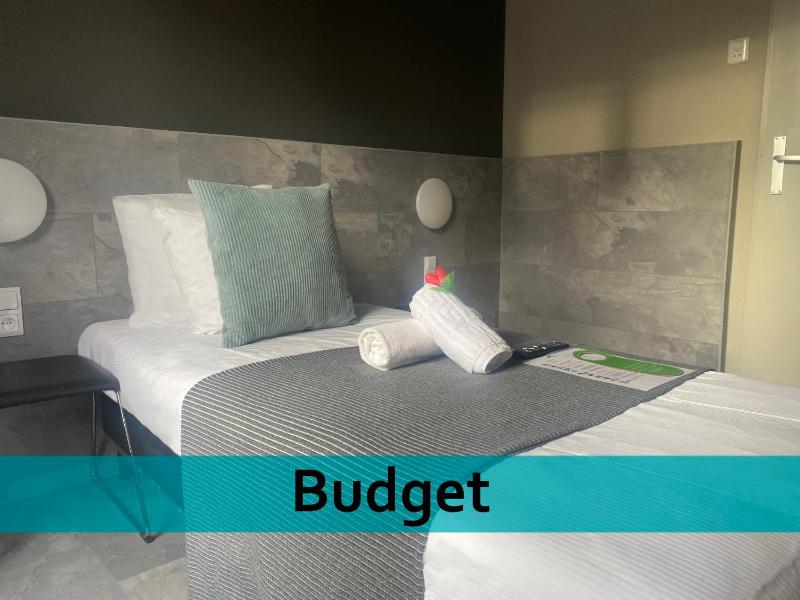 Budget Single Room image 3