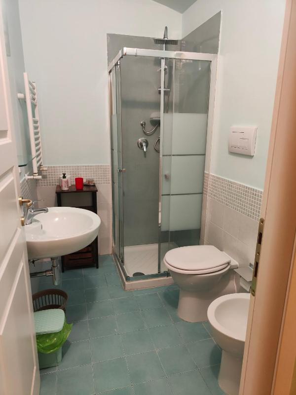 Standard Double Room image 2