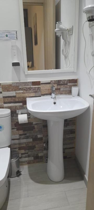 Budget Single Room image 4