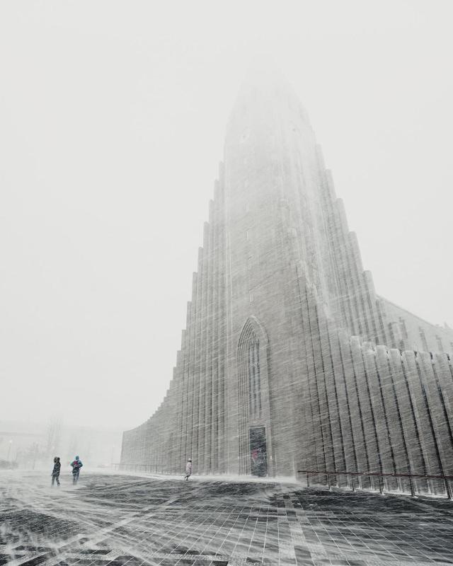 S46 by Stay in Iceland - image 11