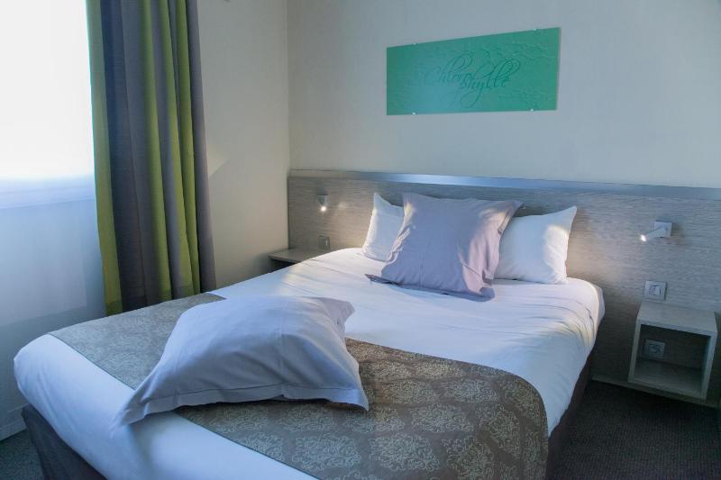 Classic Room image 3