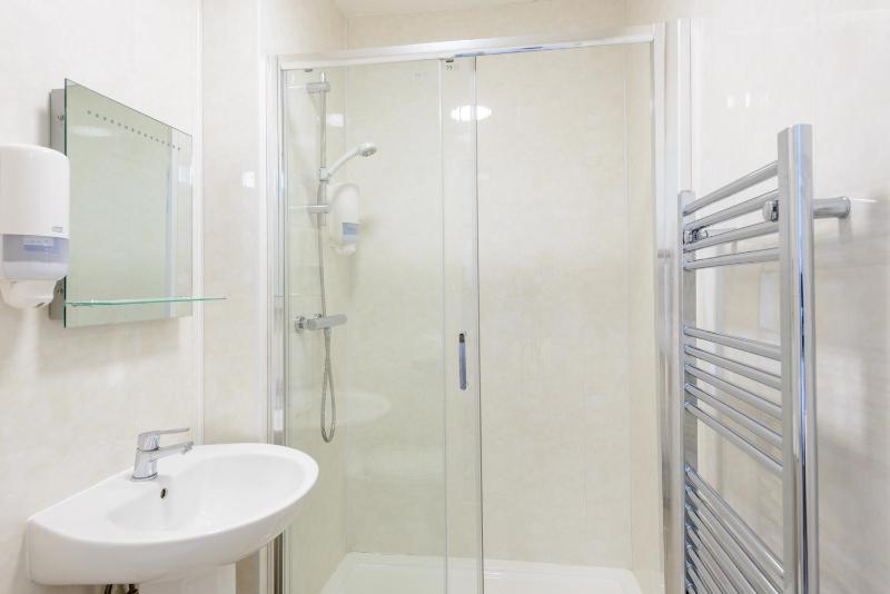 Standard Single Room image 1