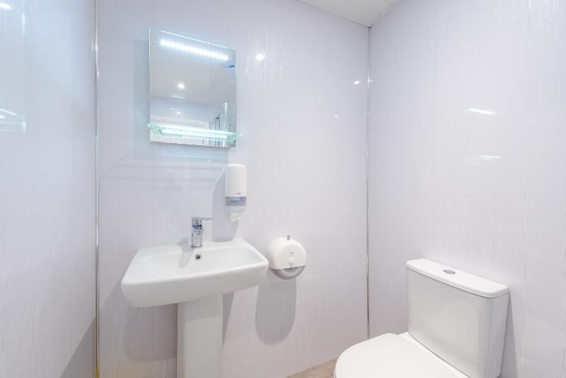 Classic Triple Room image 3