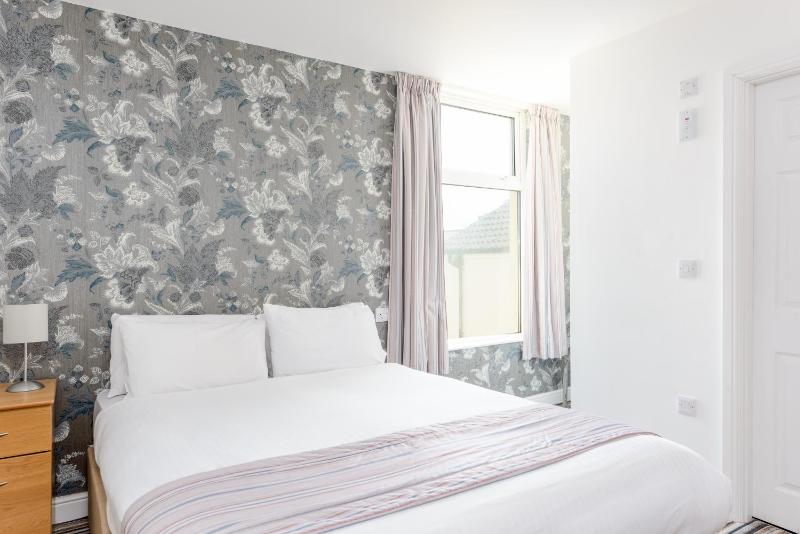 Standard Double Room image 1
