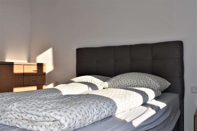 Apartment Mejtas with free parking - image 7