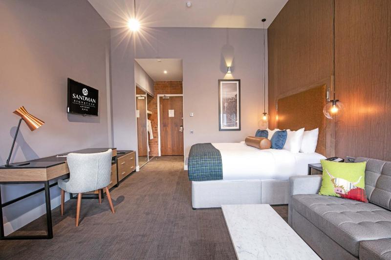 Deluxe Room, 1 King Bed, Sofa Bed image 4