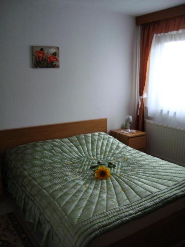 Quadruple Room with Garden View image 4