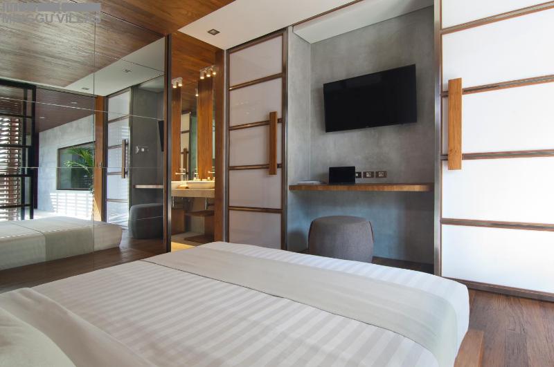 8BR Villa Jumis - Minggu Villas Seminyak - image 15