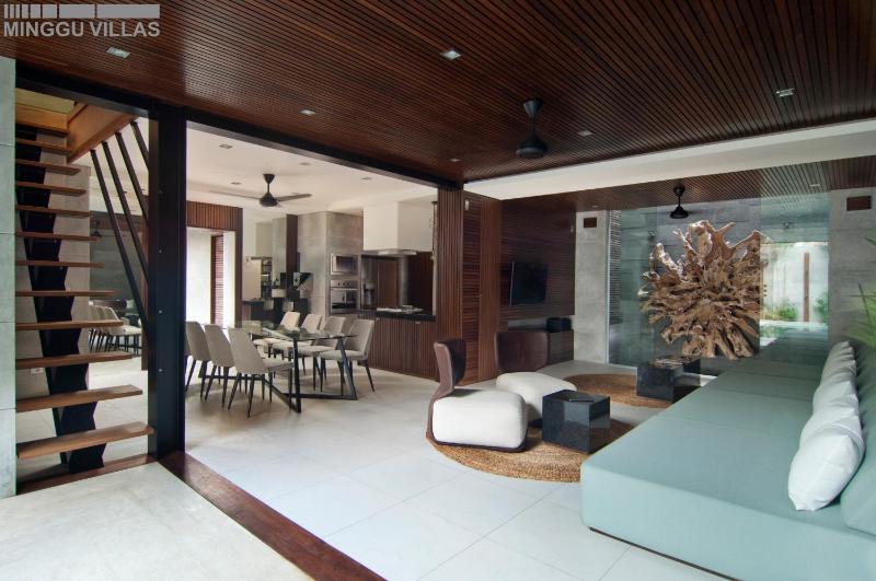 8BR Villa Jumis - Minggu Villas Seminyak - image 9