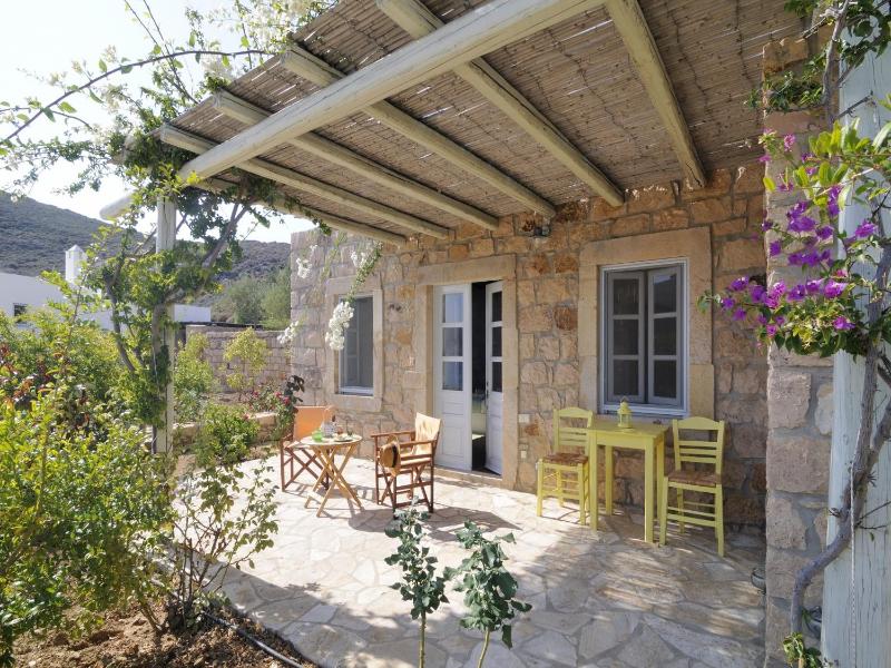 Studio with Sea View image 1