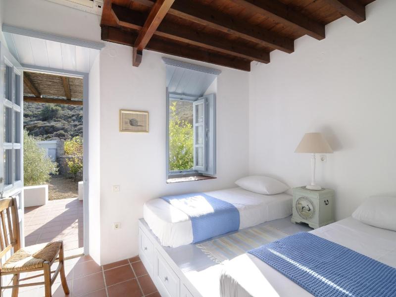 Two-Bedroom Apartment with Sea View image 4