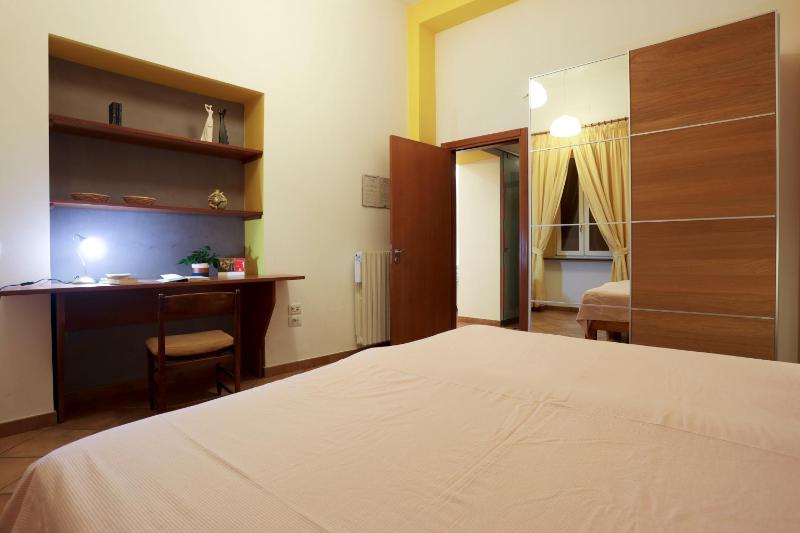 GuestHost - Lungomare Central Apartment with terrace - image 8