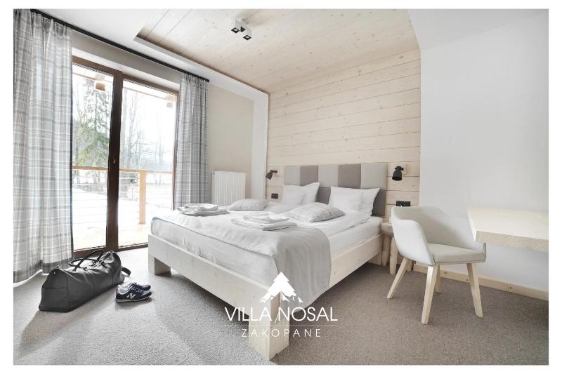 Double Room with Balcony image 1