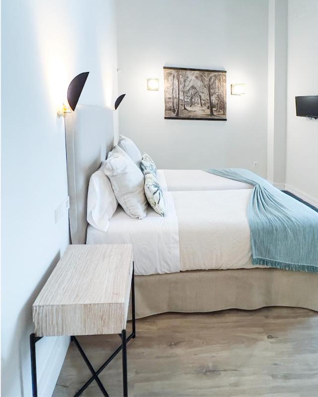 Honest Sevilla Apartments - image 12