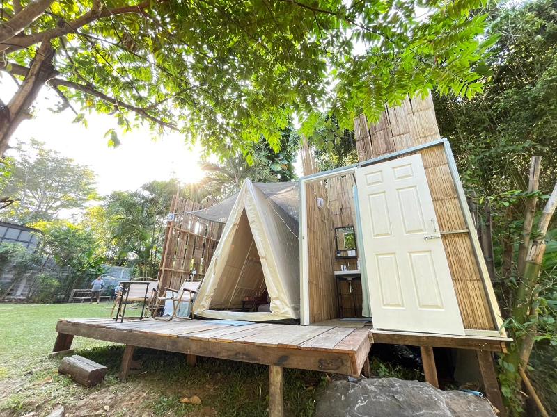 Brookhouse & Glamping - image 1