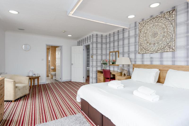 Classic Triple Room image 4