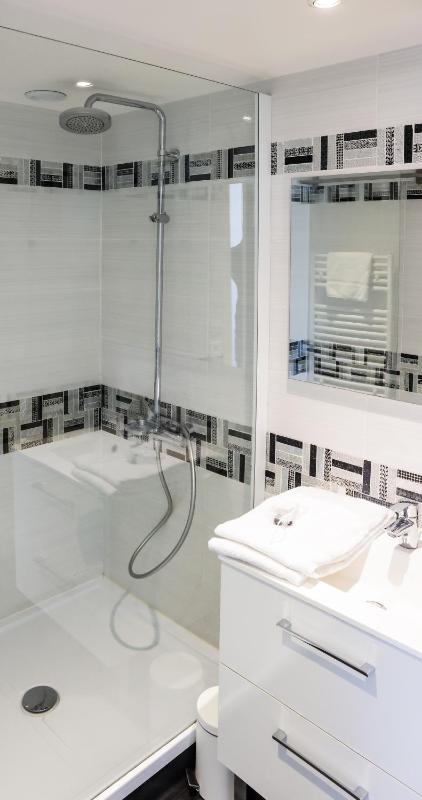 Studio City Side image 3