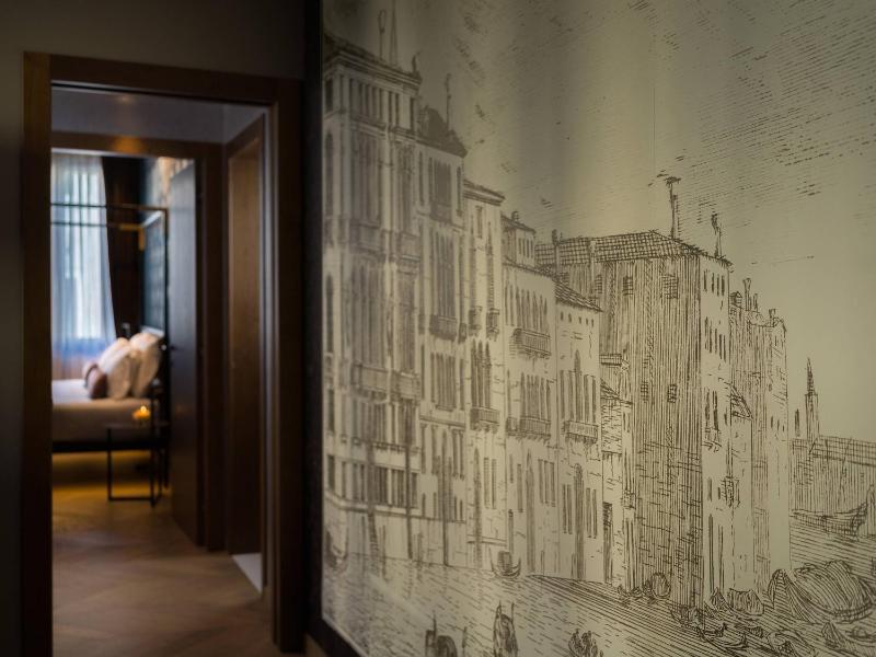 Suite with River View image 3