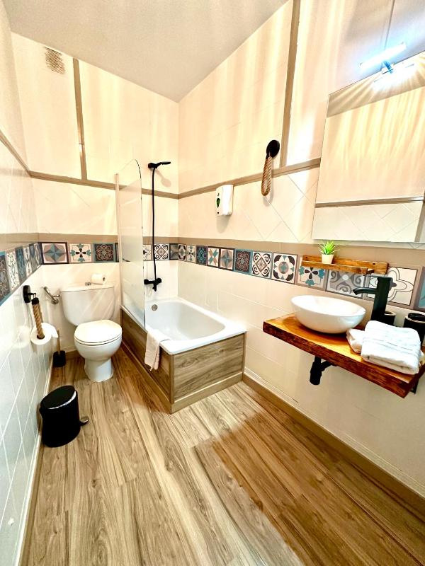 One-Bedroom Apartment with Mountain View (2 Adults) image 4
