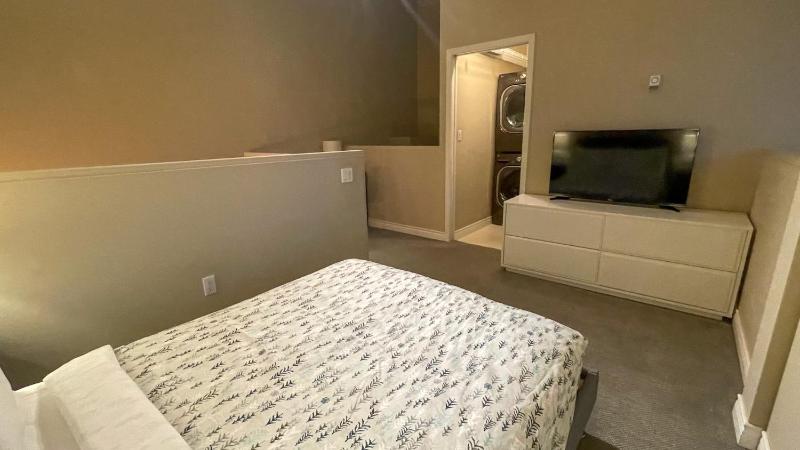 3 Bedroom Condo - image 3
