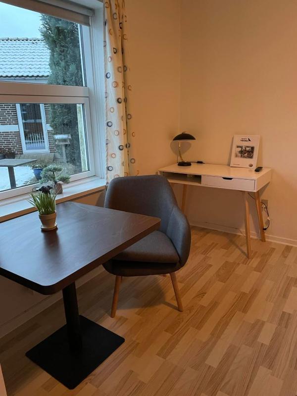 Twin Room with Garden View image 1