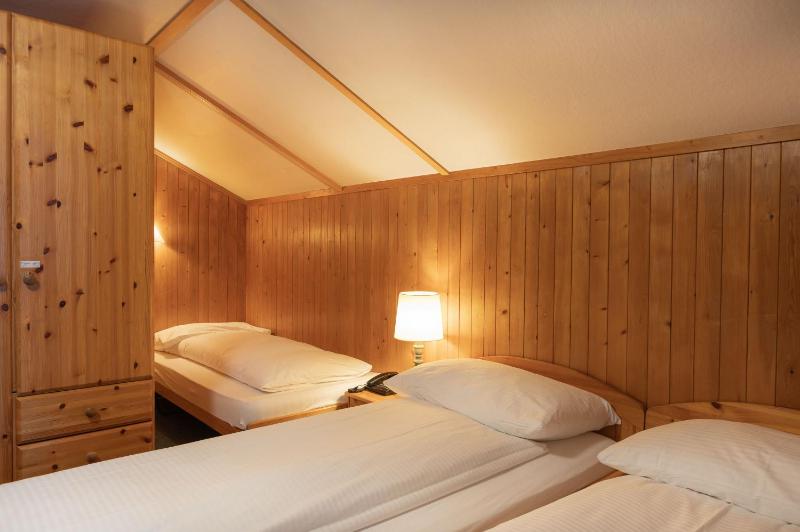 Quadruple Room with Private Bathroom image 1