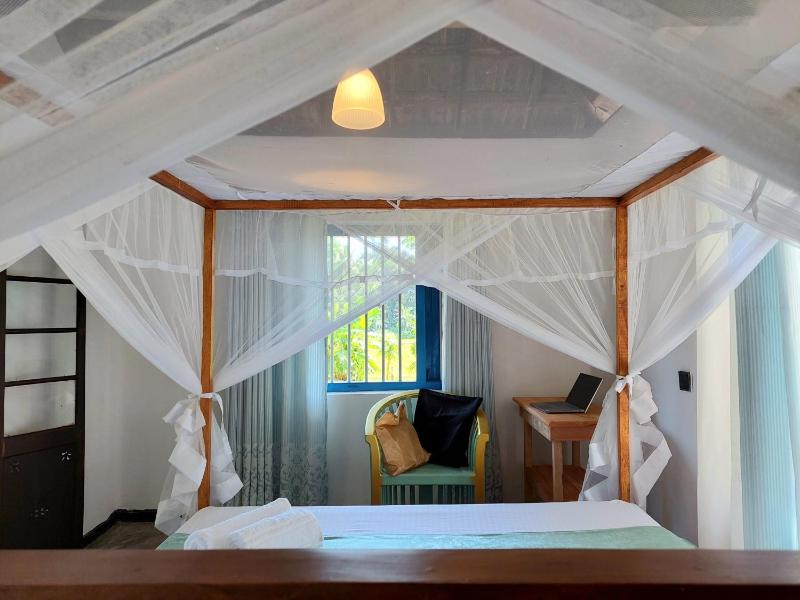 Villa Tamarind Shade - Talalla - image 14