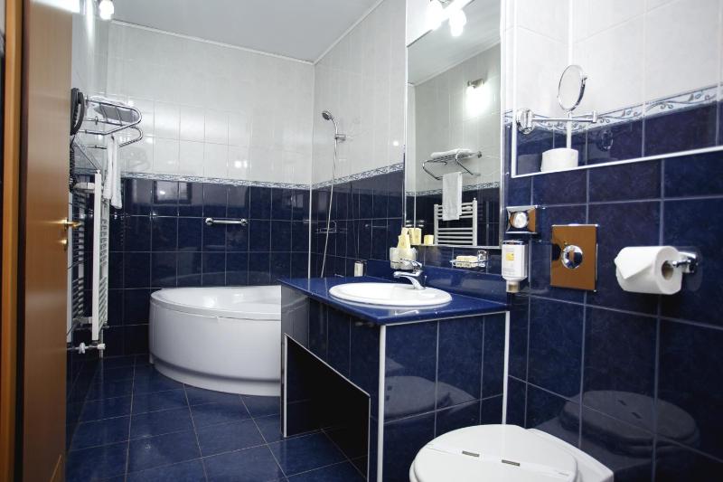 Apartment image 2