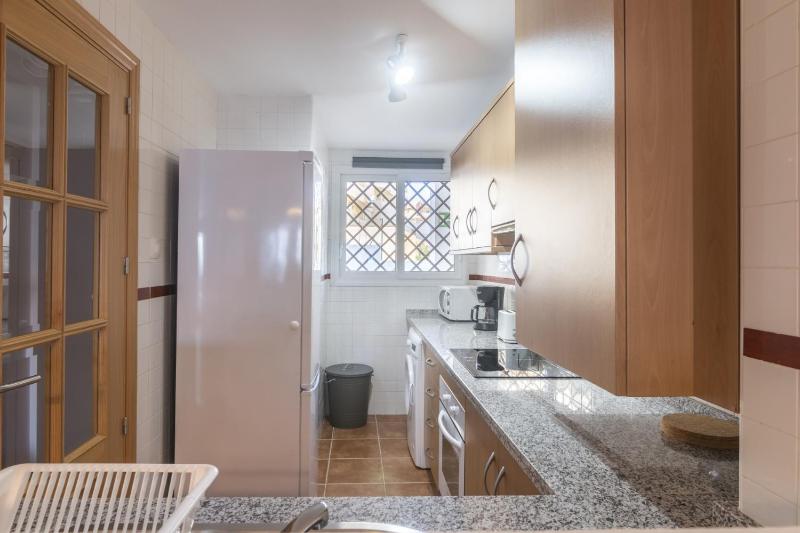 2187-Lovely 2bedrooms with pool and playground - image 23