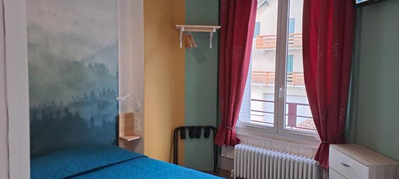 Comfort Triple Room image 3