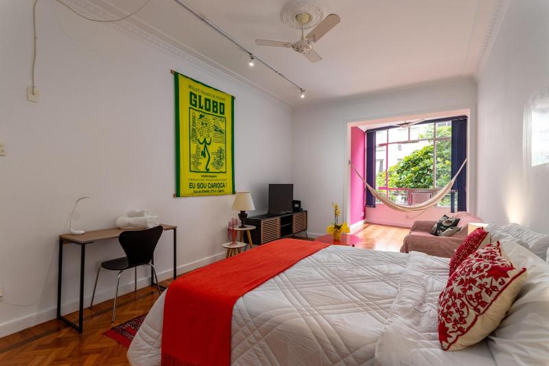 Unhotel - Maravilhoso Apartamento Por Temporada em Copacabana Perto da Praia - image 4