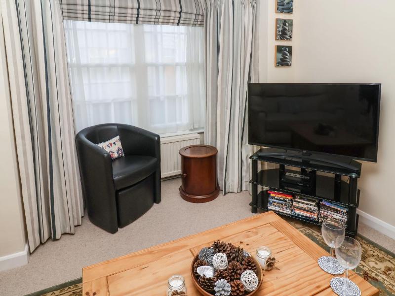 Winkle Cottage Aldeburgh - image 14