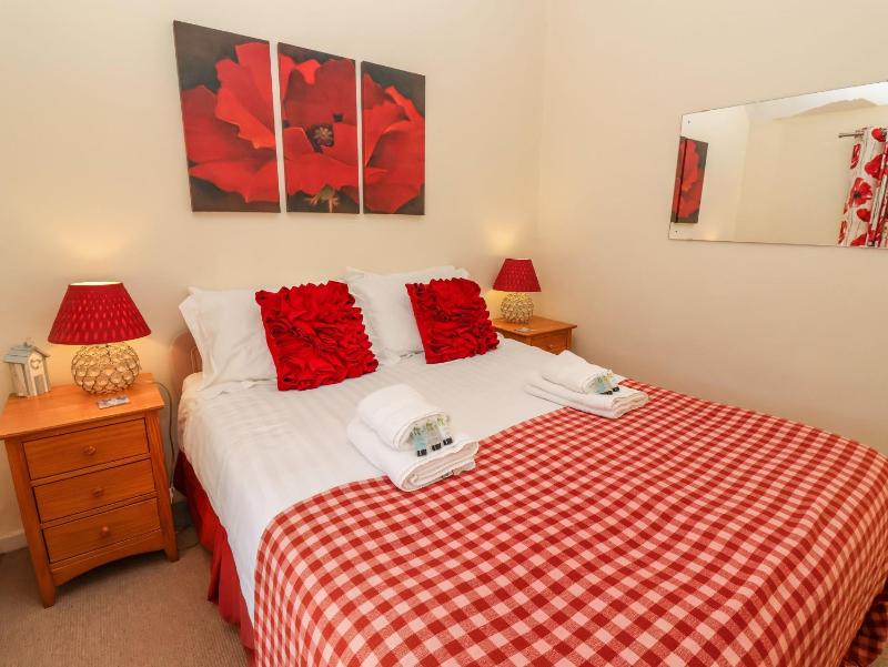 Winkle Cottage Aldeburgh - image 20
