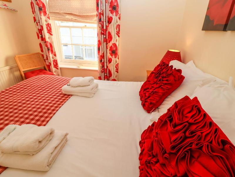 Winkle Cottage Aldeburgh - image 2