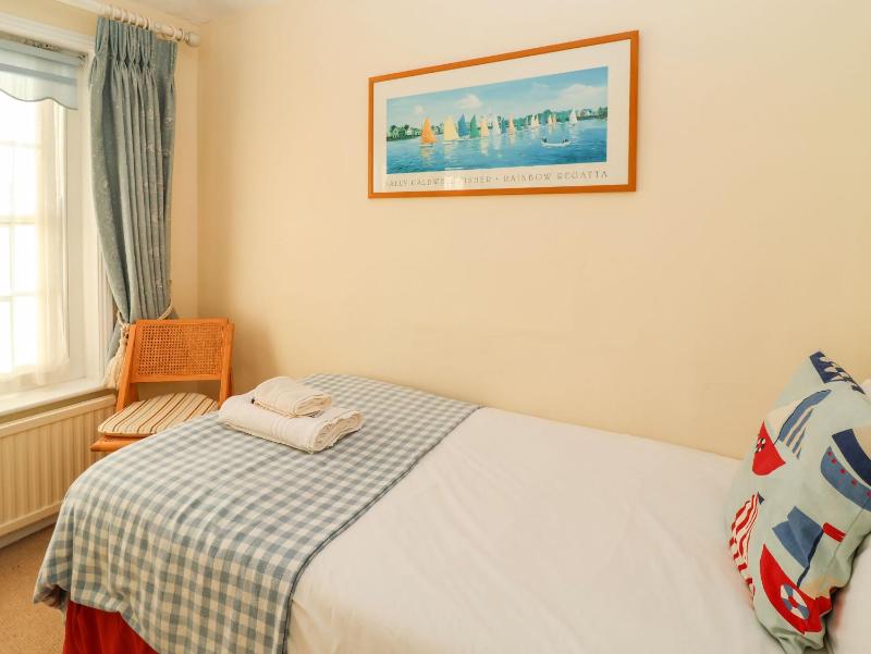 Winkle Cottage Aldeburgh - image 11