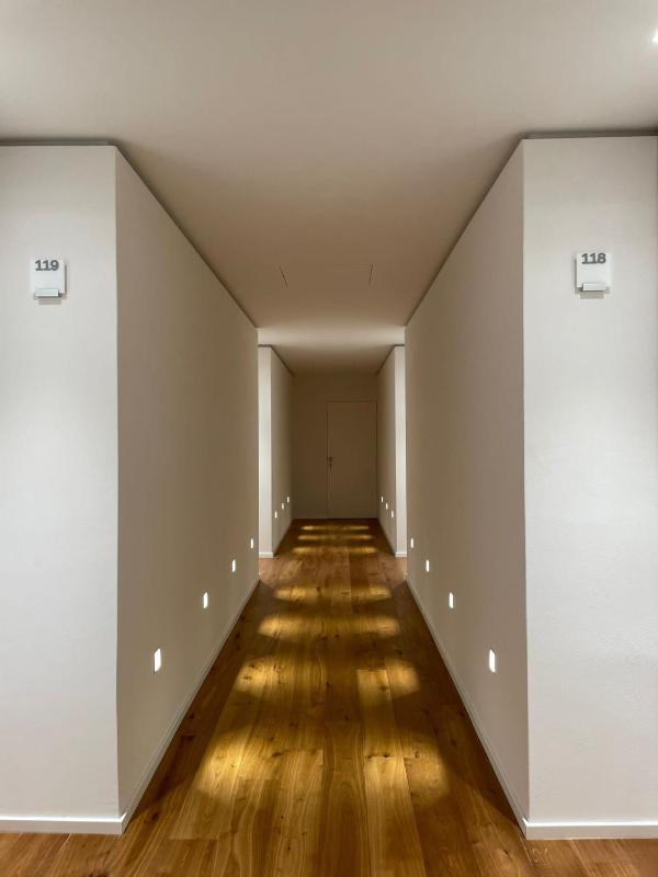 Deluxe Double Room with Balcony image 2