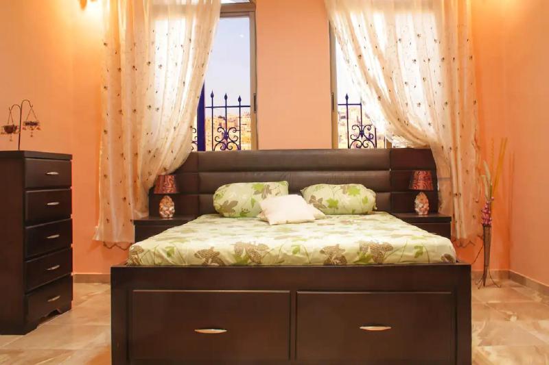 Khirfan Crown Houses -downtown - image 15