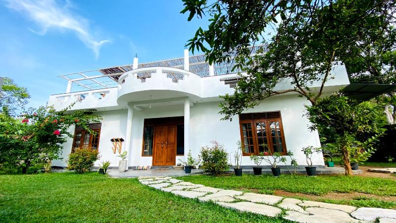 Madiha Surf House Lanka - image 9