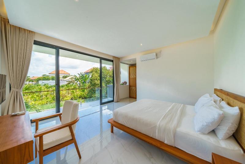 Villa Besso Padonan - Modern & Minimalist 2BR Villa in Canggu! - image 29