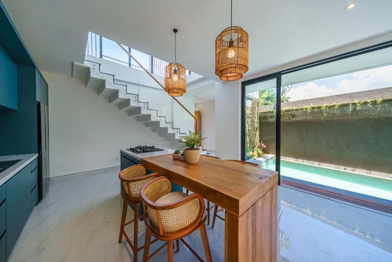 Villa Besso Padonan - Modern & Minimalist 2BR Villa in Canggu! - image 31