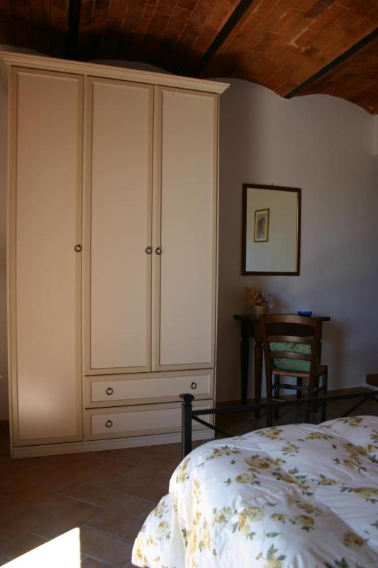 Double Room image 2