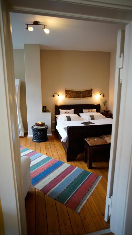 Luxury Quadruple Room image 1