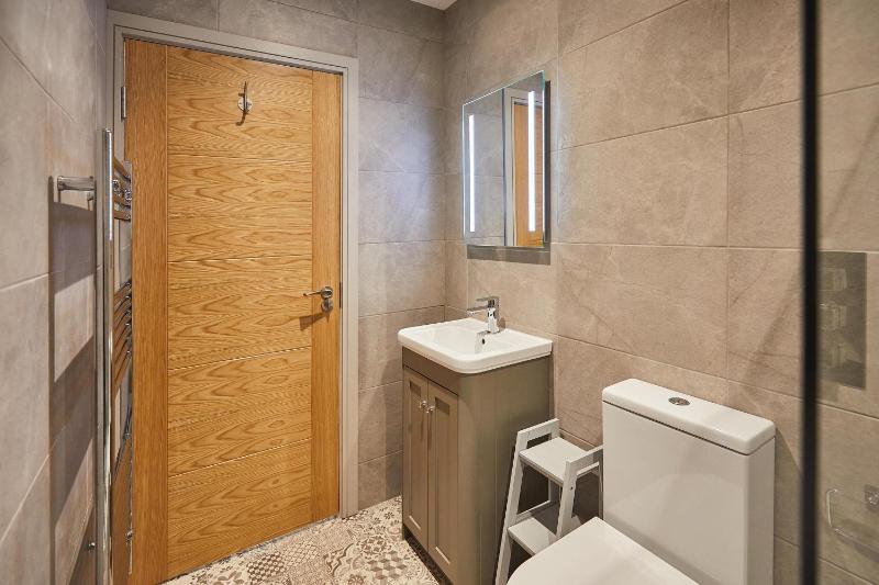 Host & Stay - 2 Maritime Apartments - image 8