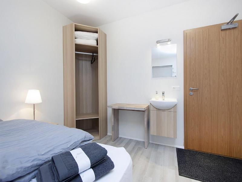 Double or Twin Room with Shared Bathroom image 4